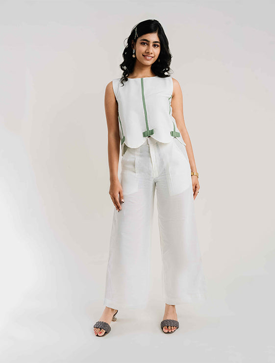 Aarka Elegance Sleeveless Top